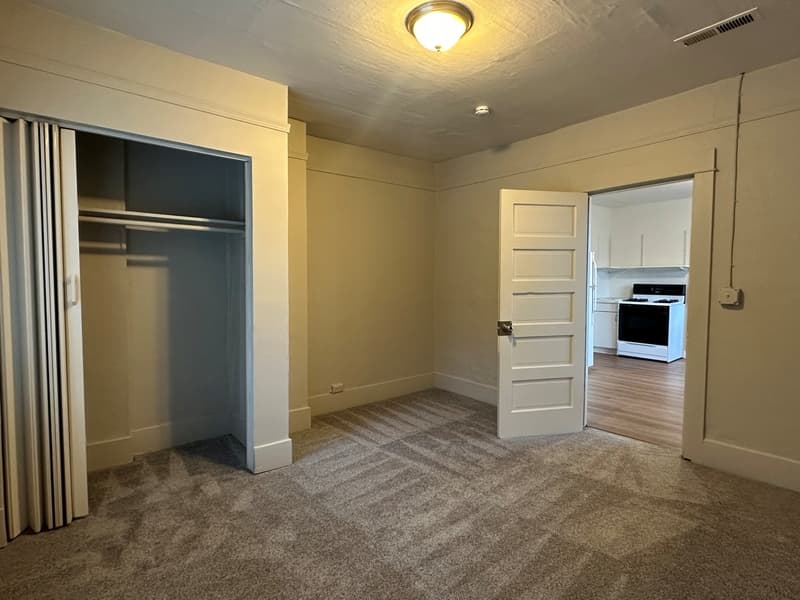 Seattle Condo: 3837 23rd Ave SW - 4