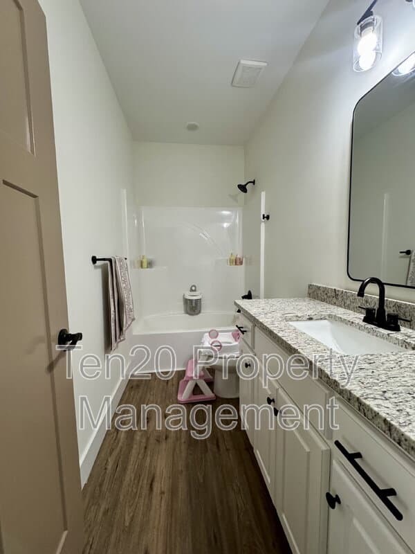 Phenix City House: 3405 South Seale Road