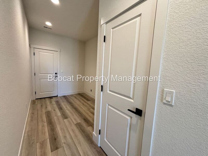 Carson City House: 1128 Grove St