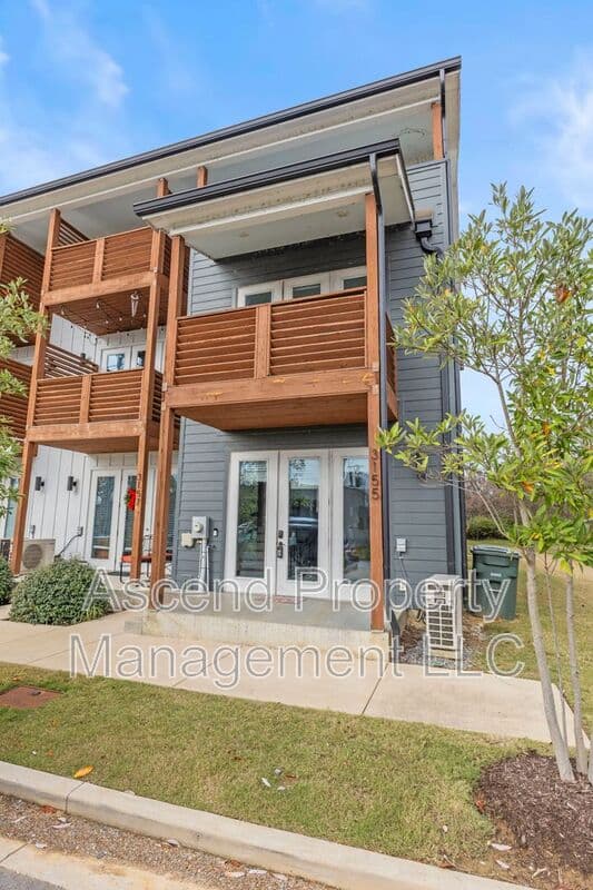 Chattanooga Townhome: 3155 Saint Elmo Avenue