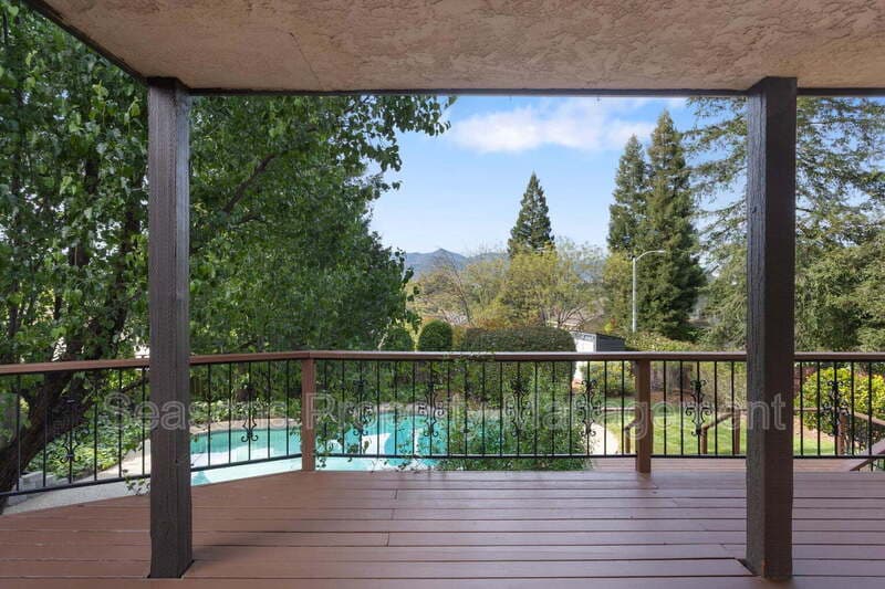 Redding House: 1688 El Capitan Dr