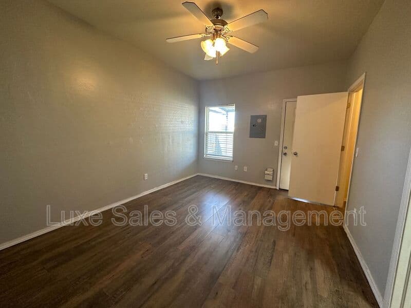 Oklahoma City House: 1735 West Palm Place
