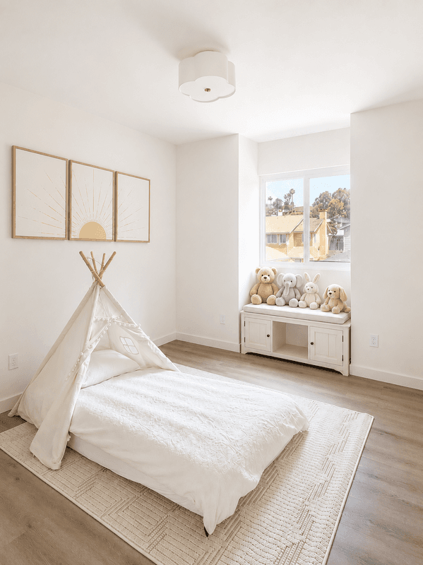San Diego House: 7958 Tinaja Lane