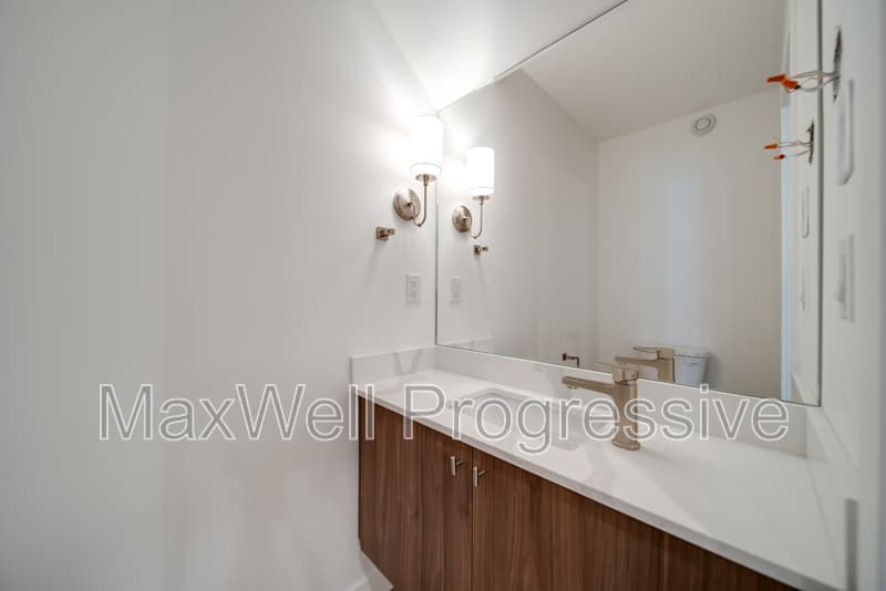 Edmonton Condo: 11315 58 Avenue NW