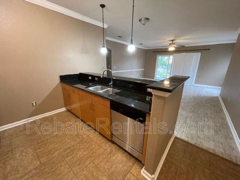Jacksonville Condo: 8290 Gate Parkway W