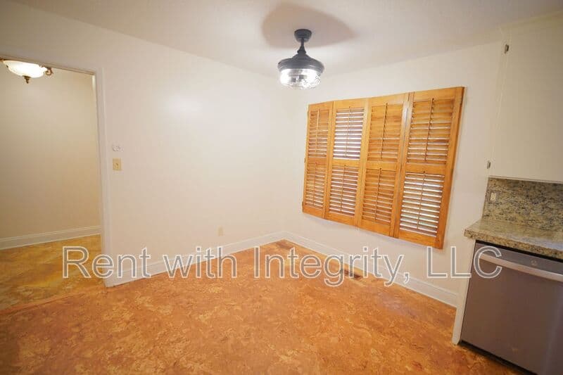 Tallahassee House: 2328 Armistead Road