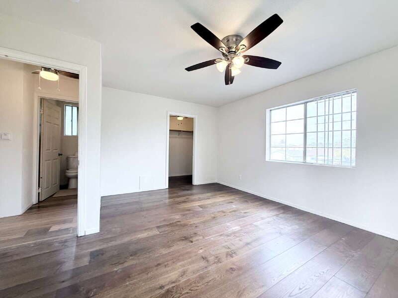 Los Angeles House: 426 East 106th Street