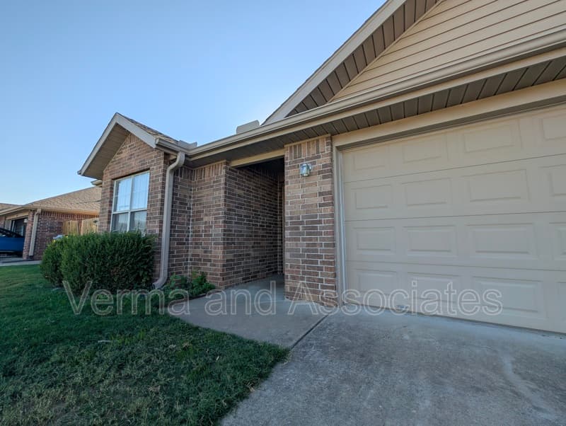 Bentonville Townhome: 1102 SW Quartz Ave