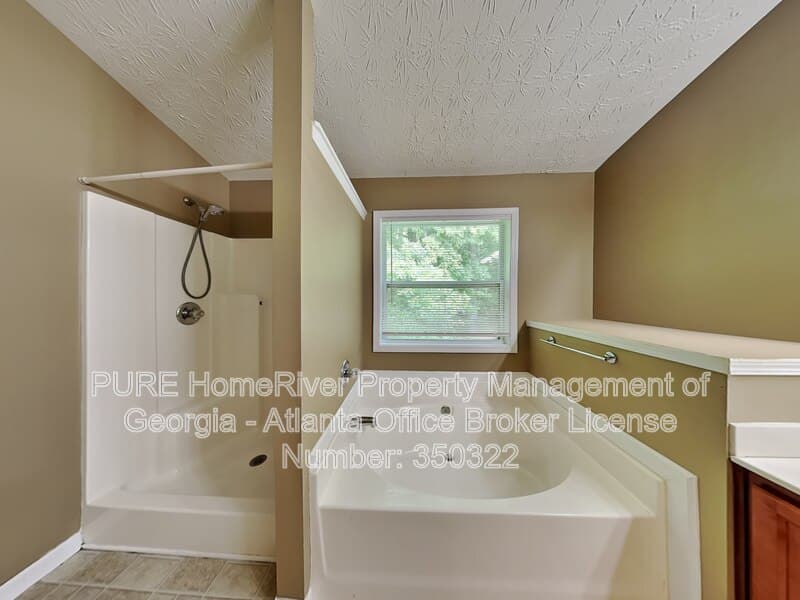Lawrenceville House: 4694 Windale Dr
