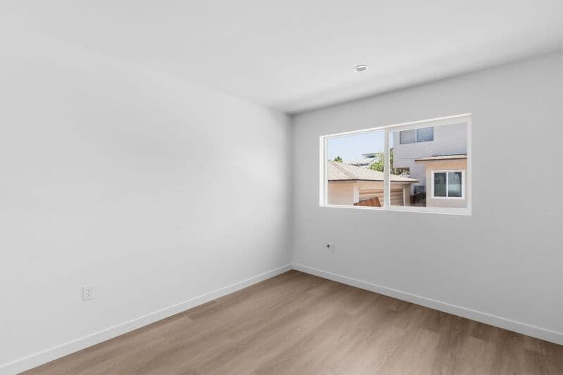San Diego Apartment: 6638-6644 Valjean Court
