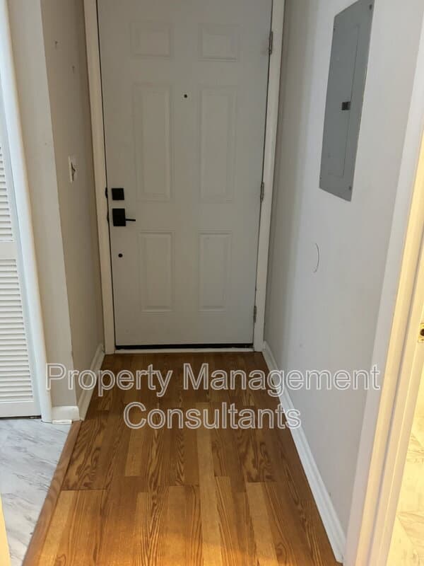 Huntsville Condo: 4922 7 Pine Circle