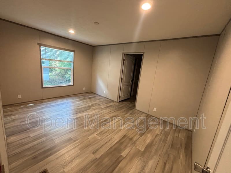 Tallahassee House: 450 Bayhead Dr