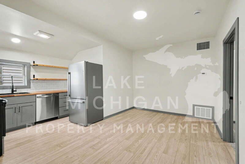 Grand Rapids Condo: 909 Bridge Street NW