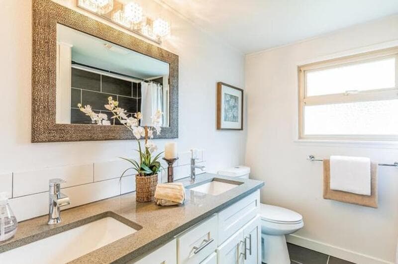 Seattle House: 1226 S Trenton St