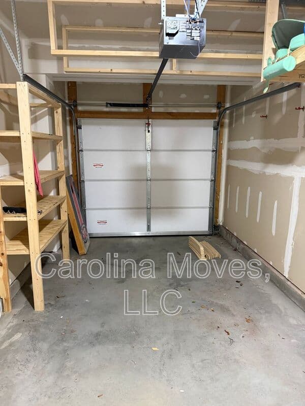 Mauldin Townhome: 479 Woodbark Ct.