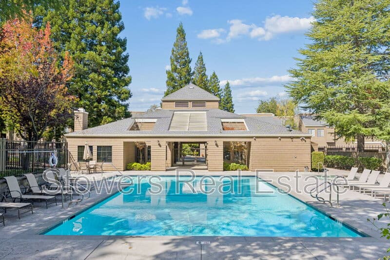 San Ramon Condo: 228 Copper Ridge Rd