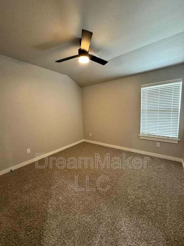 Goldsby House: 715 Apple Blossom Way