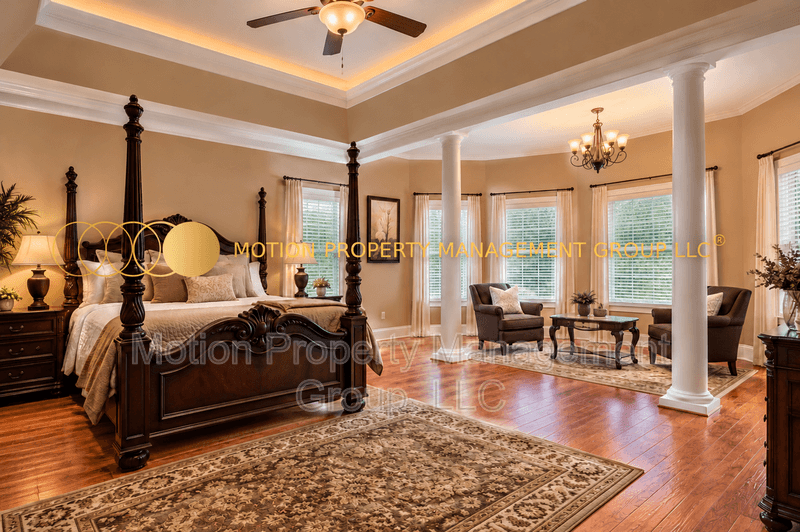 Monticello House: 682 East Mourning Dove Court