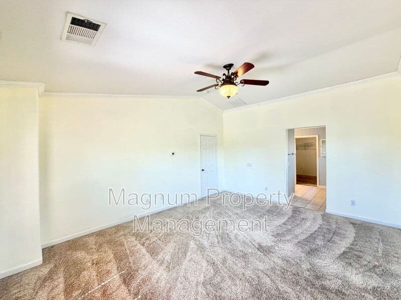Menifee House: 33602 Magnetite St.