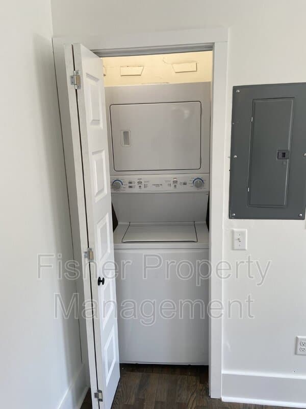 Richmond Condo: 111 North Foushee Street