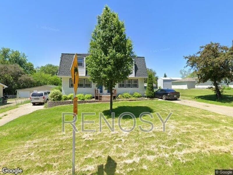 Des Moines House: 5174 NE 6th Ct