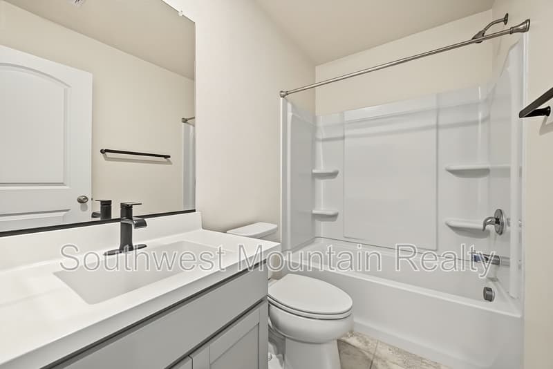 Coolidge House: 1333 W Pima Avenue
