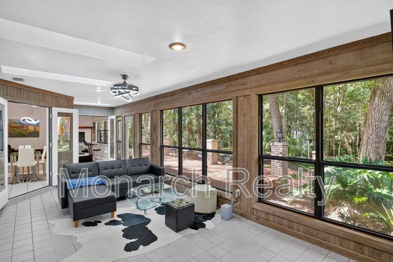 Gainesville House: 1326 Northwest 57th Street