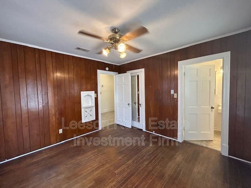 Shreveport House: 3429 Beverly Pl