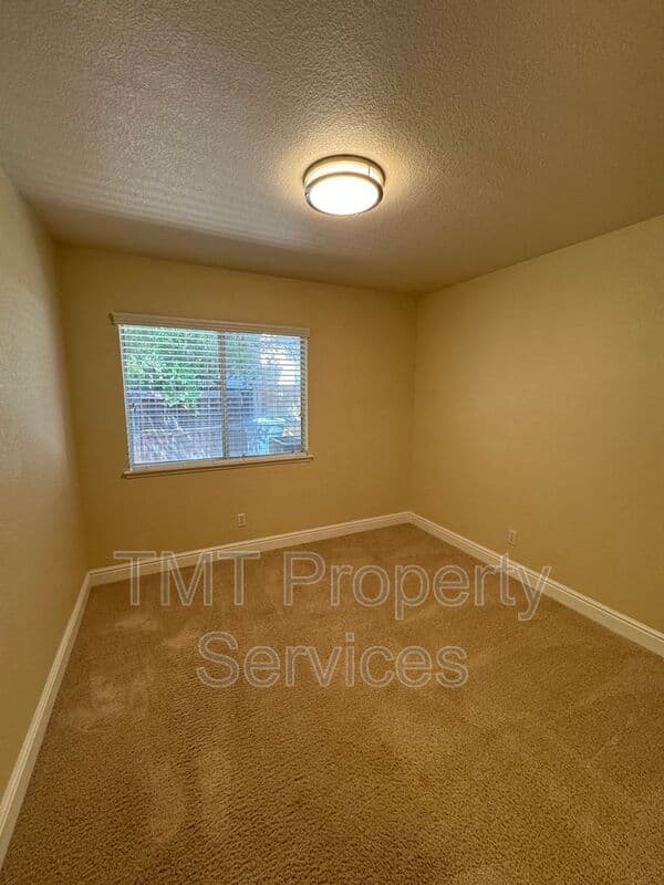 Gold River House: 2144 Gold Hollow Ct
