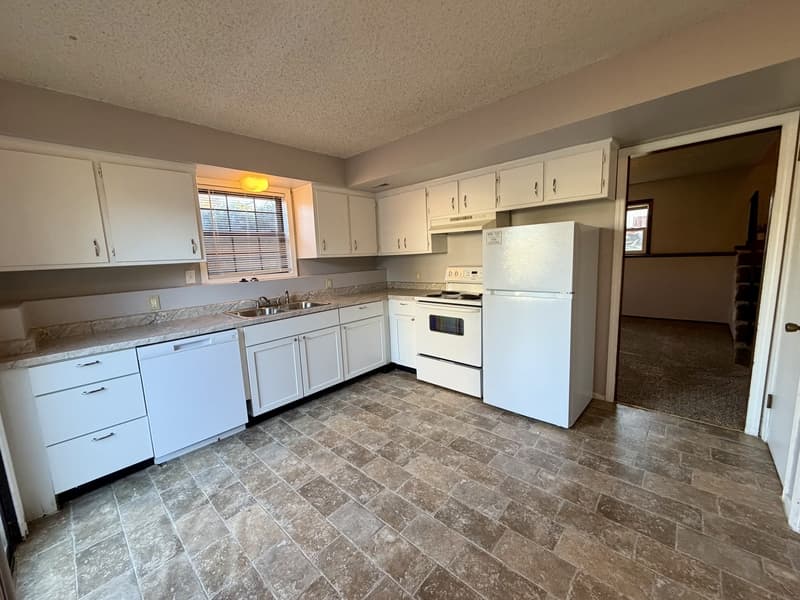 Lawrence Condo: 3423 Harvard Road - B