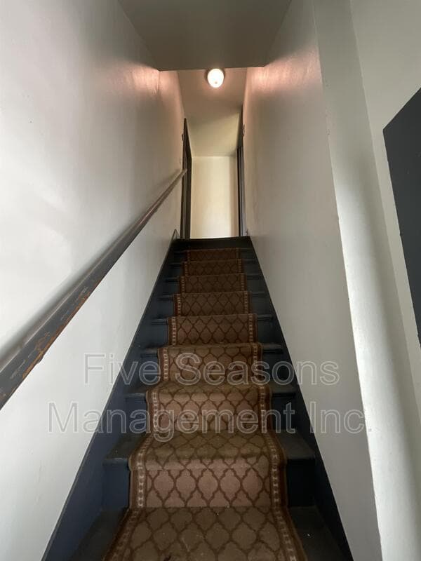 Burlington Condo: 133 Elmwood Avenue - 4