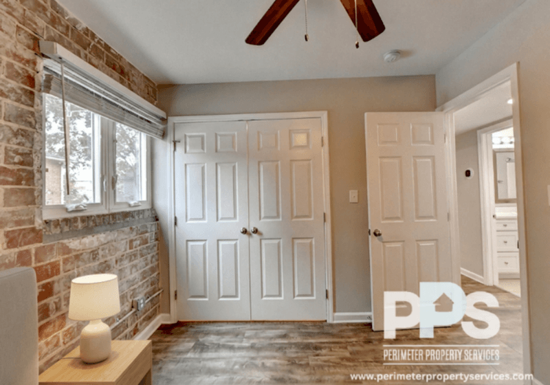 Atlanta House: 221 Lampkin Street