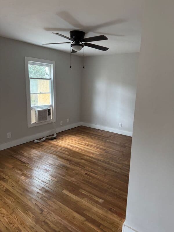 North Charleston House: 2918 Lexington