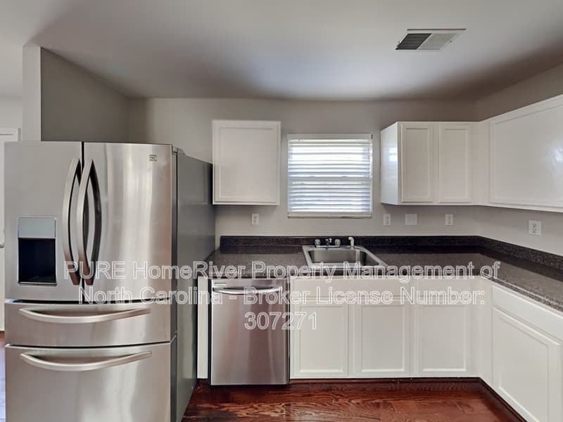 Kernersville House: 4419 Westhill Pl