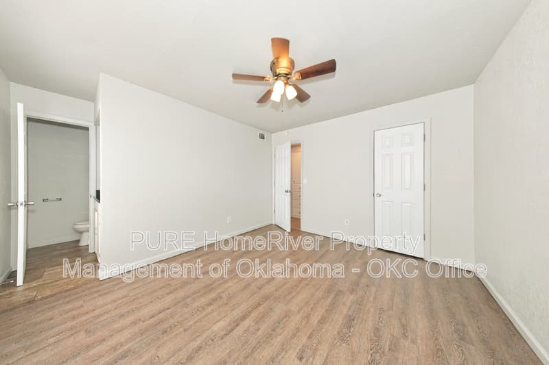 Oklahoma City House: 2721 SE 49th St.