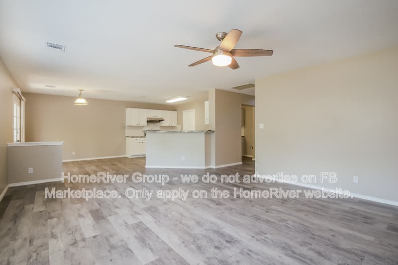San Antonio House: 8746 Toulouse
