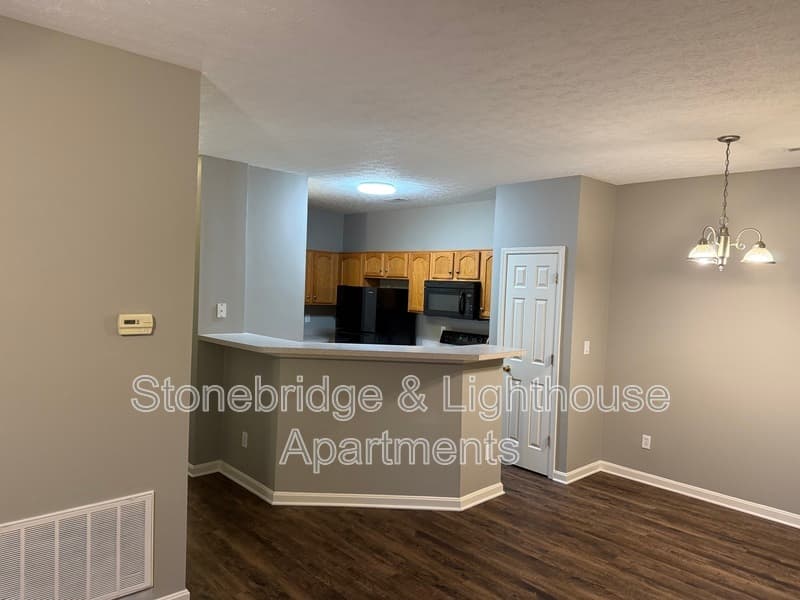 Jeffersonville Condo: 1101 Foghorn Drive, Bldg. 8 S