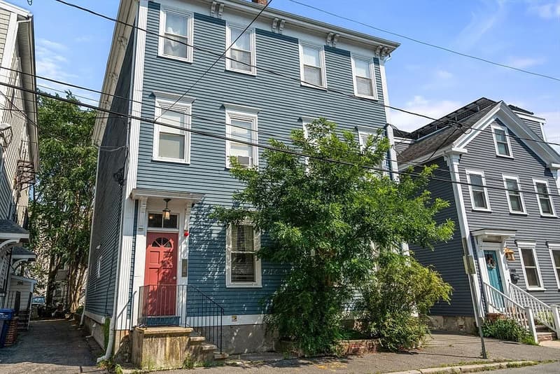 Cambridge Condo: 392 Norfolk St