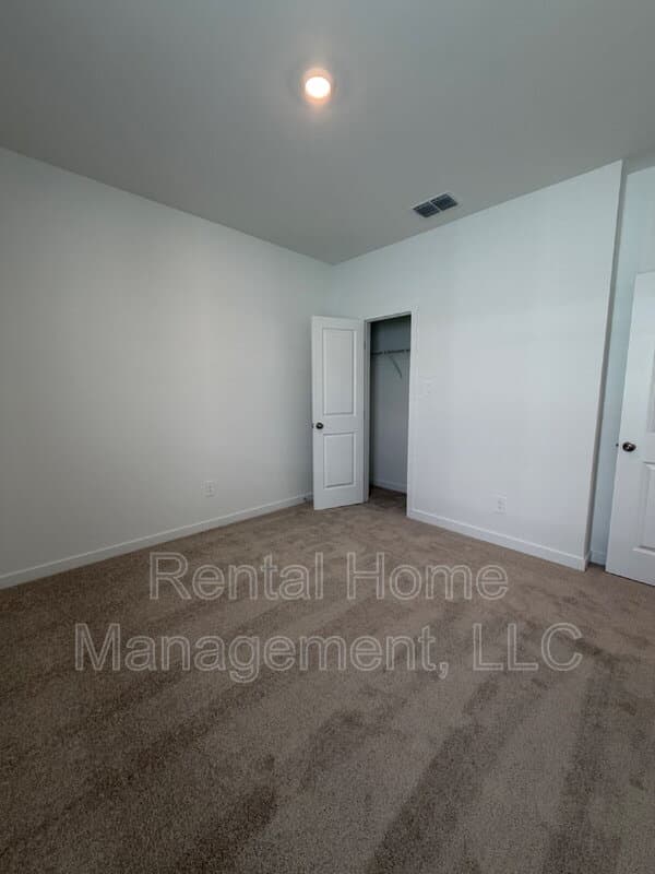 Minneola House: 3022 Granite Ridge Ave