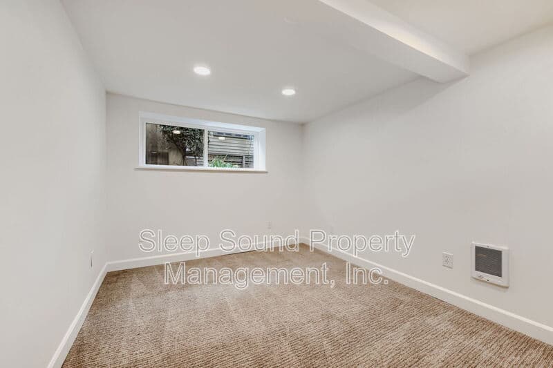 Portland House: 1912 NE 11th Ave