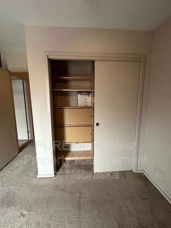 Omaha Townhome: 1631 N 109th Plz