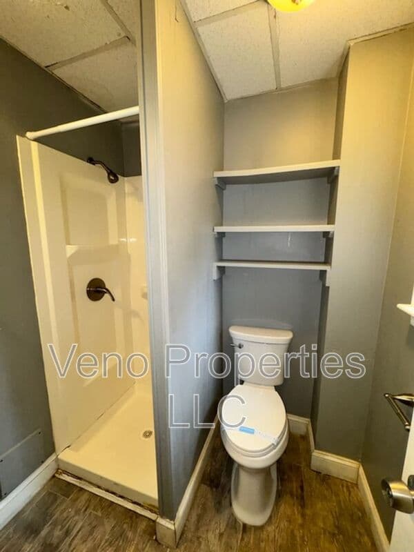 Cohoes House: 3 Cataract Street