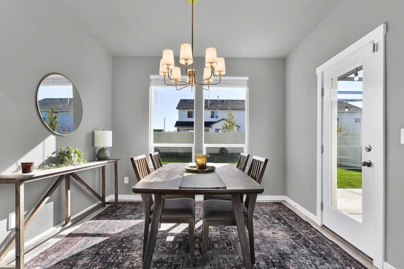 Meridian House: 4328 North Pale Creek Avenue