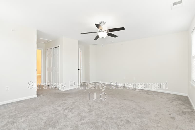 Hamilton Townhome: 1032 Lamberton St