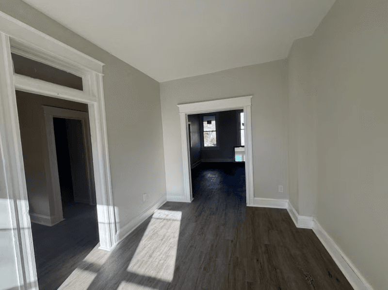 Baltimore House: 41X N Loudon Ave