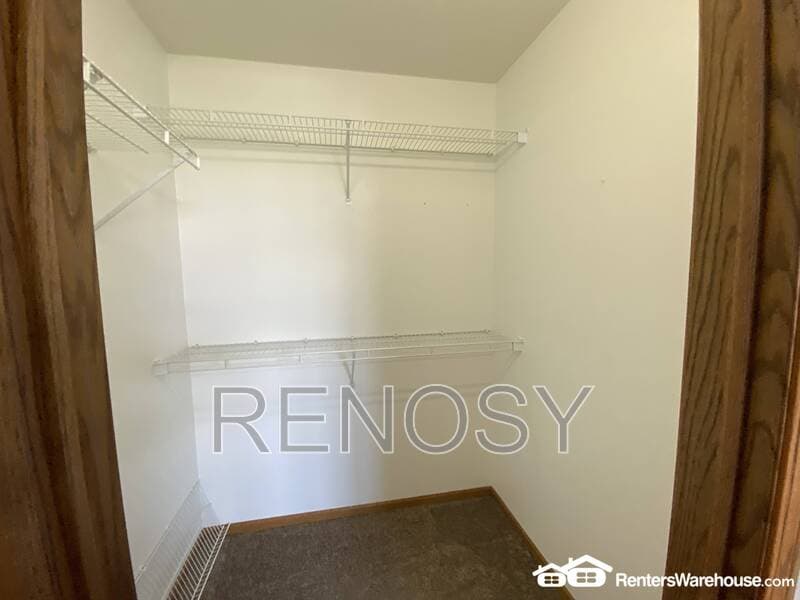 Norwalk House: 737 Kitterman Circle