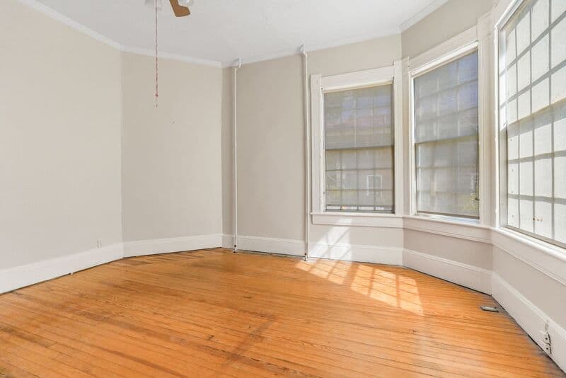Fredericksburg Condo: 1122 Caroline St