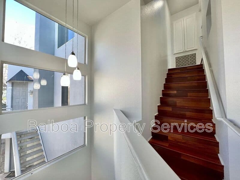 Phoenix Townhome: 3633 N 3rd Ave