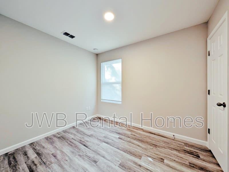 Jacksonville House: 1223 Weare St
