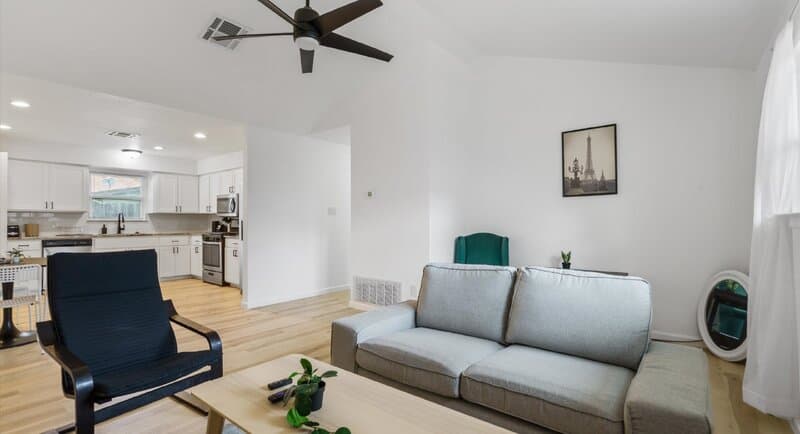 Austin Condo: 1118 Ebert Avenue